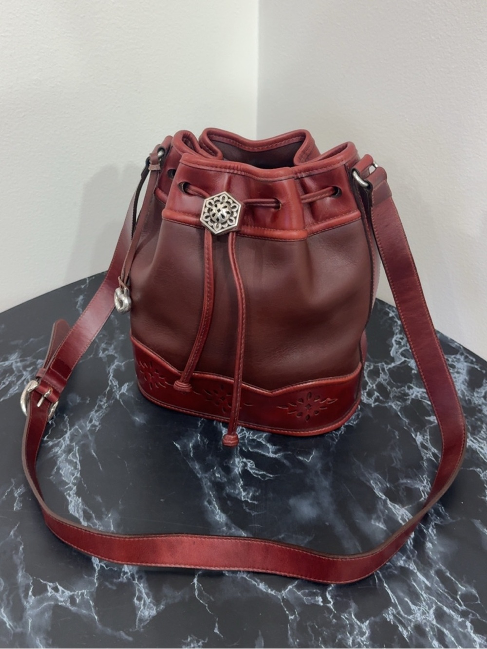 BRIGHTON Handbag Leather Drawstring Bucket Bag Brown Vintage AUTHENTIC